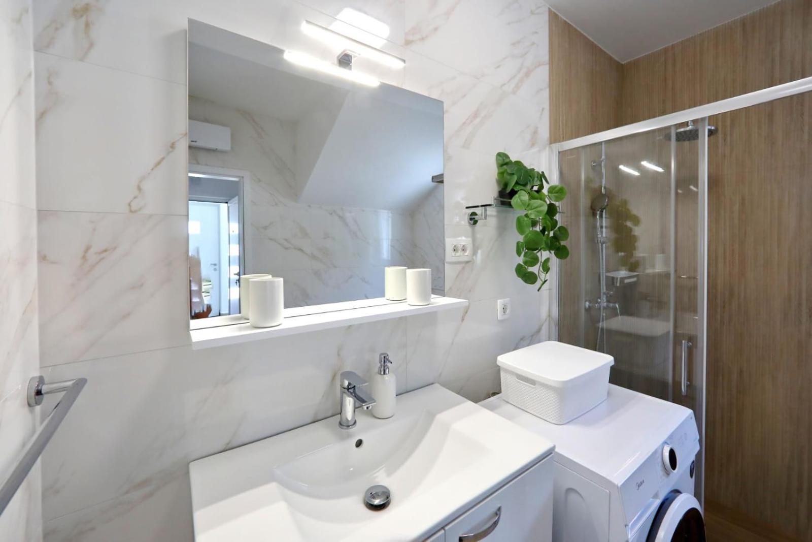 Apartman Kero Bibinje Buitenkant foto